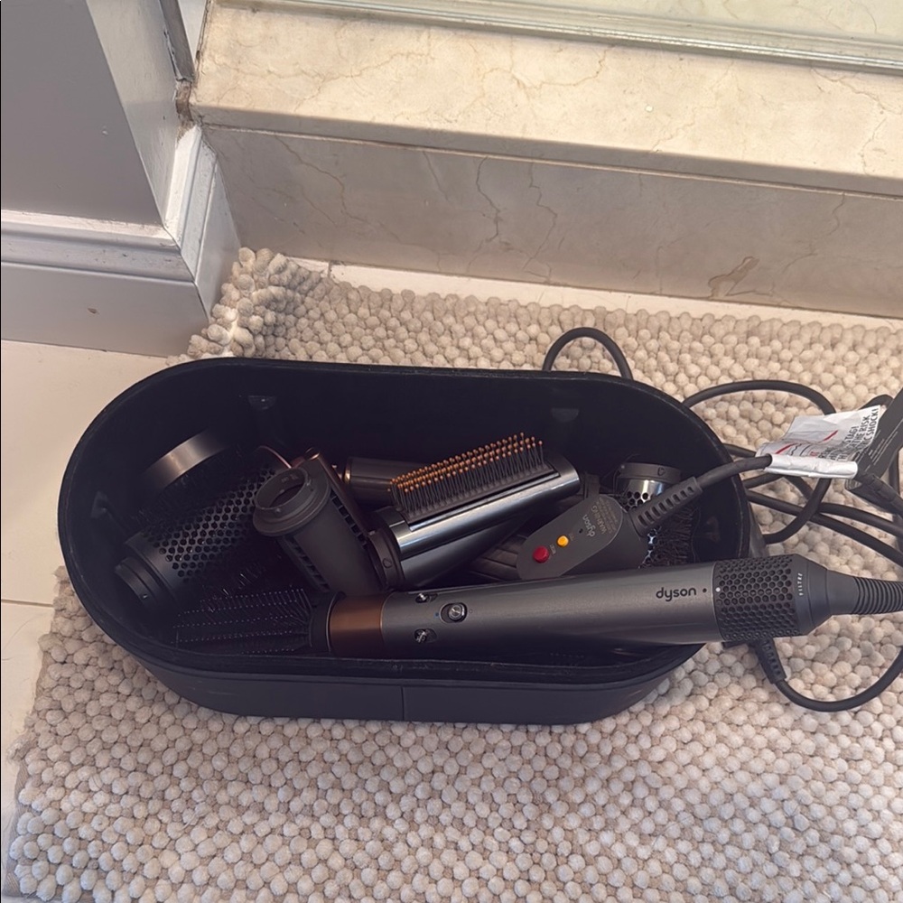 Dyson Black and Silver Hair Styling Kit